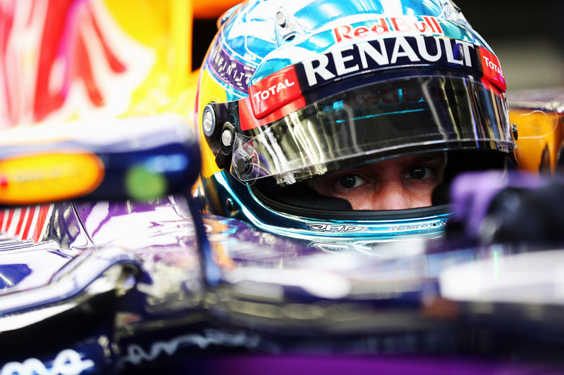 Name:  4 sebastian-vettel-f1-bahrain-tests.jpg
Views: 2355
Size:  109.9 KB