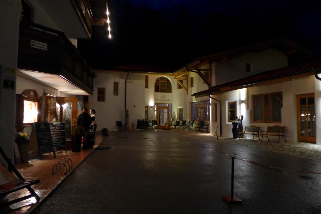 Name:  SchlossBlick Hotel near Kufstein, AustriaP1000934.jpg
Views: 15775
Size:  140.4 KB