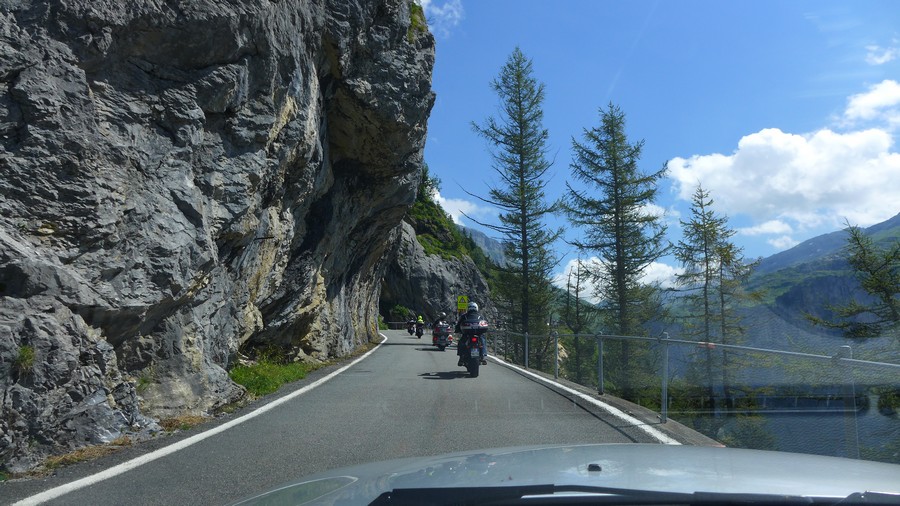 Name:  Furka Pass  P1080556.jpg
Views: 6436
Size:  189.9 KB