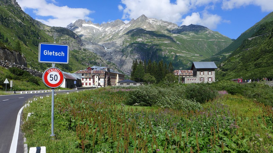 Name:  Furka Pass Gletsch P1080432.jpg
Views: 12006
Size:  228.8 KB