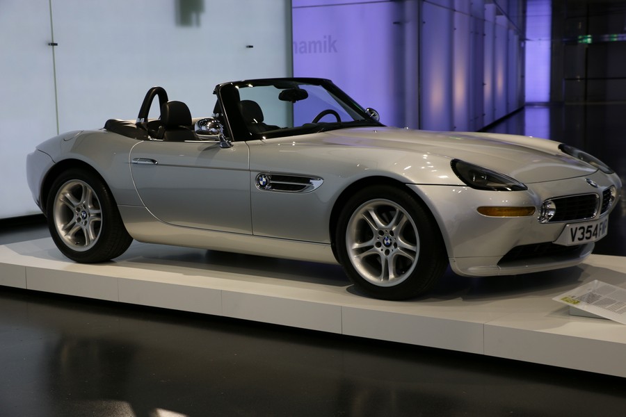 Name:  James Bond Z8  IMG_4989.jpg
Views: 1834
Size:  104.5 KB