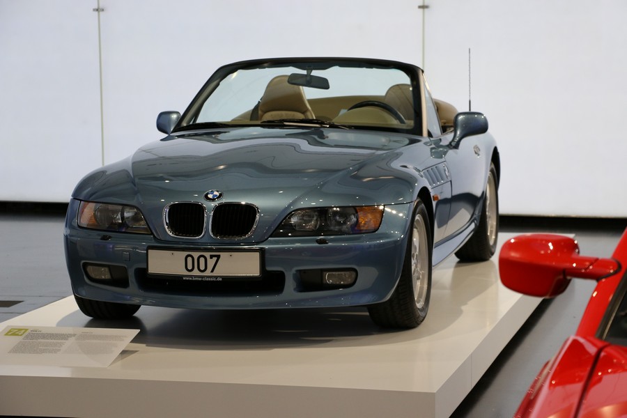 Name:  James Bond Z8  IMG_4986.jpg
Views: 1680
Size:  104.5 KB