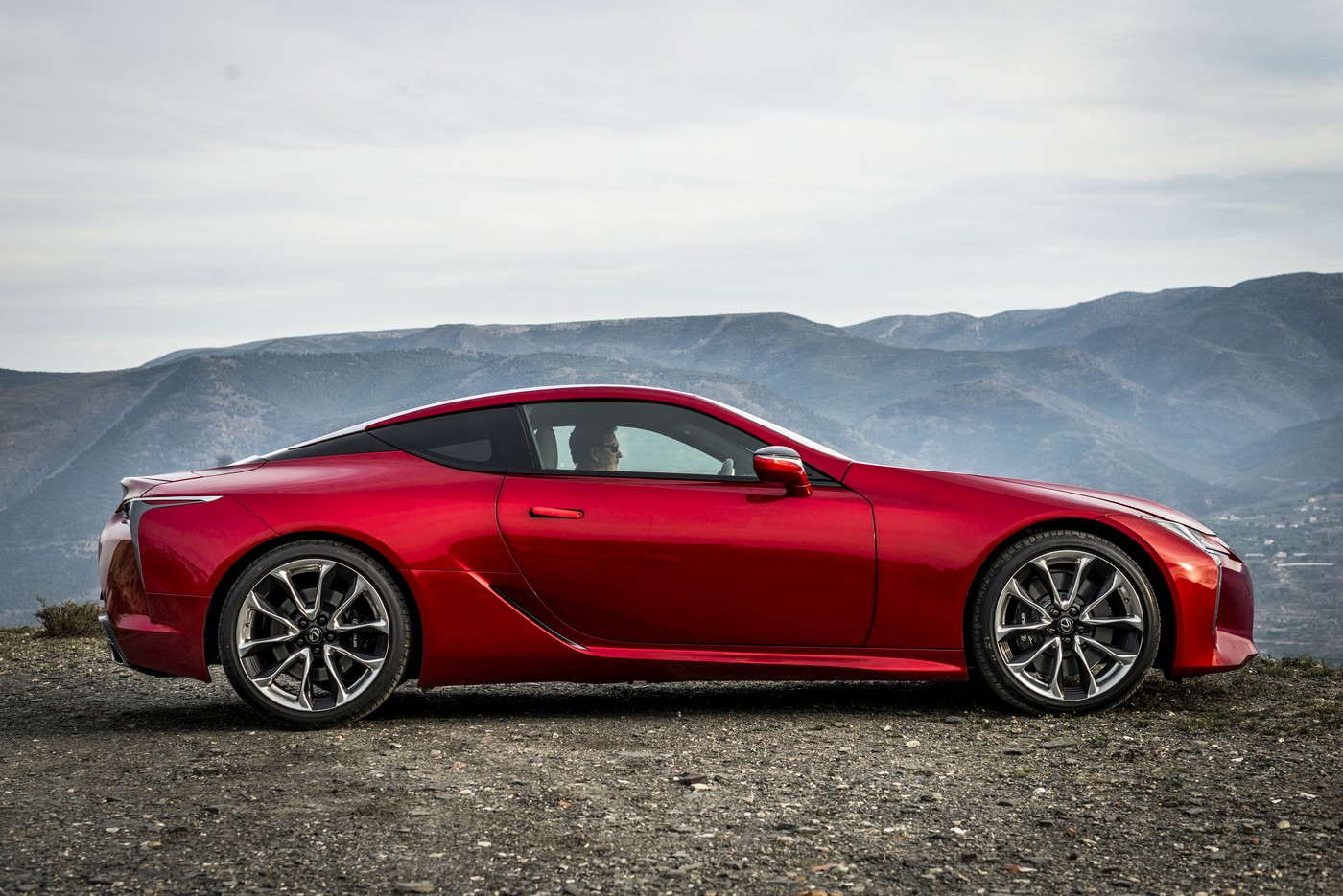 Name:  lexus_lc_500_18.jpg
Views: 2308
Size:  312.0 KB