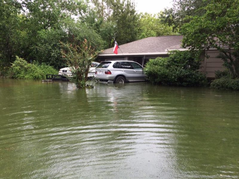 Name:  Flood Harvey TX  bpjbly5stjmadn3cenbr.jpg
Views: 12059
Size:  102.5 KB