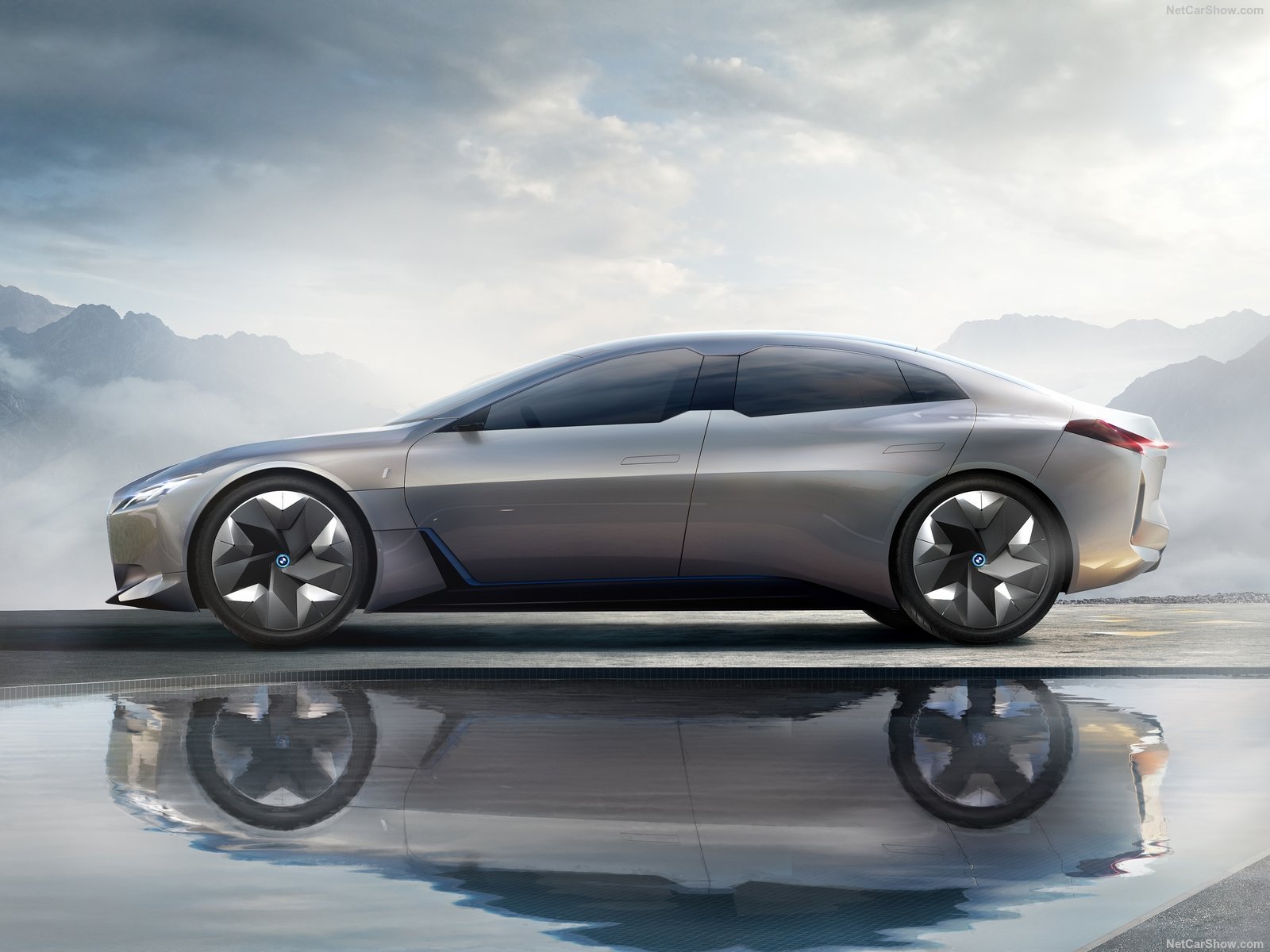 Name:  BMW-i_Vision_Dynamics_Concept-2017-1600-06.jpg
Views: 18560
Size:  187.6 KB