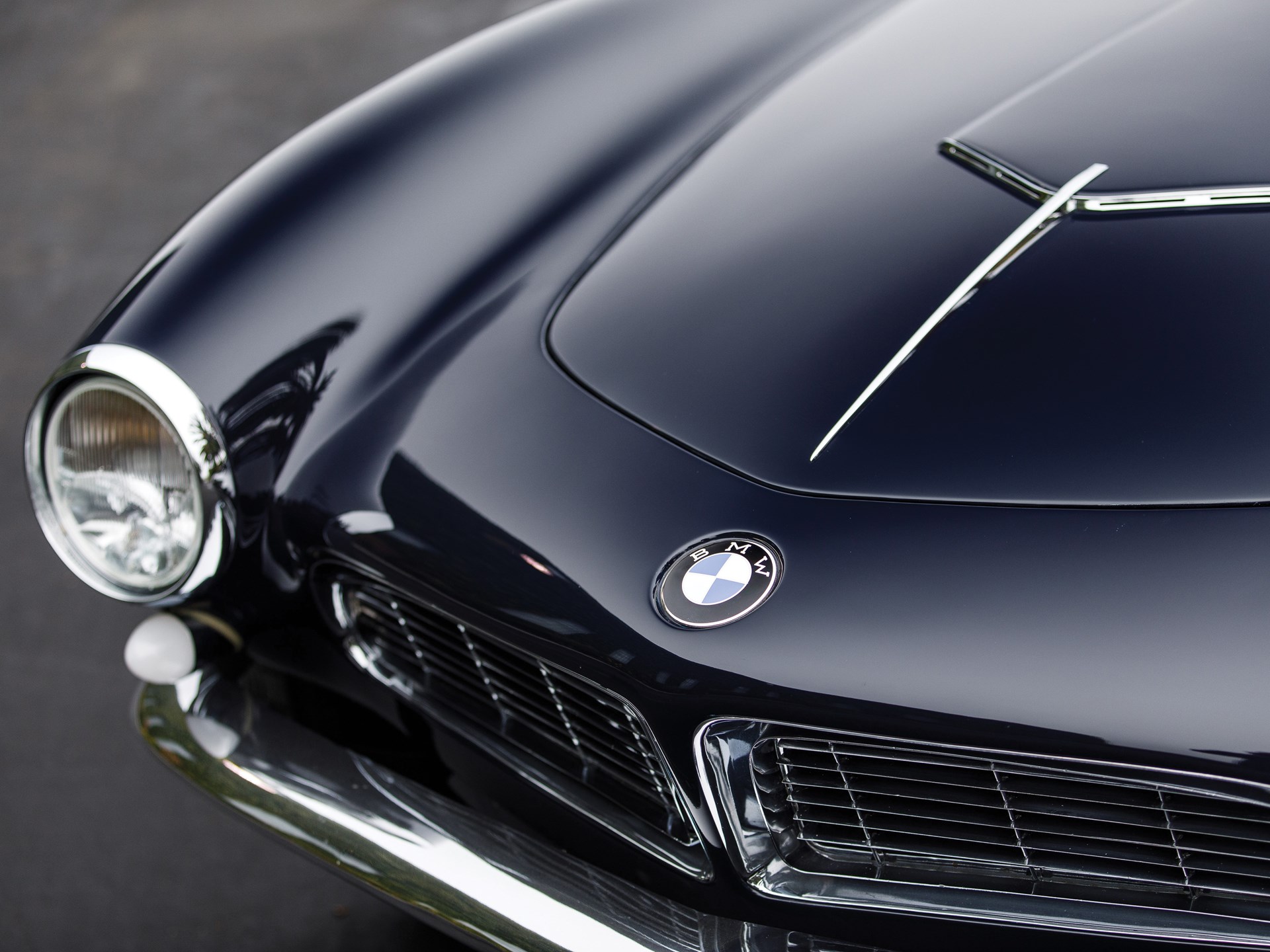 Name:  1958 BMW 507 Roadster S2 70157 RM Arizona 2019-05.jpg
Views: 4149
Size:  349.0 KB