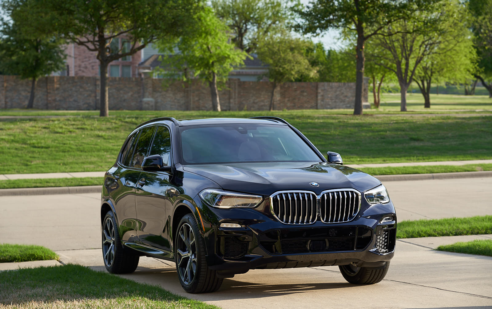 Name:  2019_BMW_X5_xDrive_ 27.jpg
Views: 5326
Size:  261.8 KB