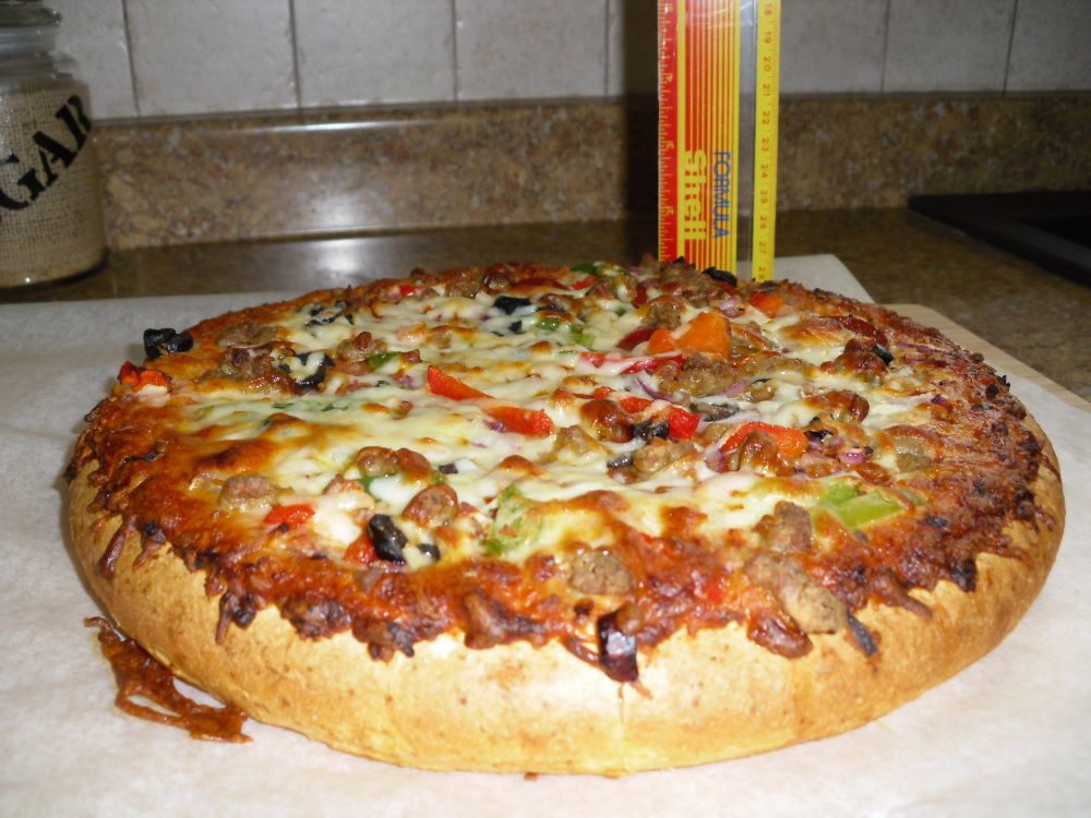 Name:  Pizza.JPG
Views: 637
Size:  119.7 KB