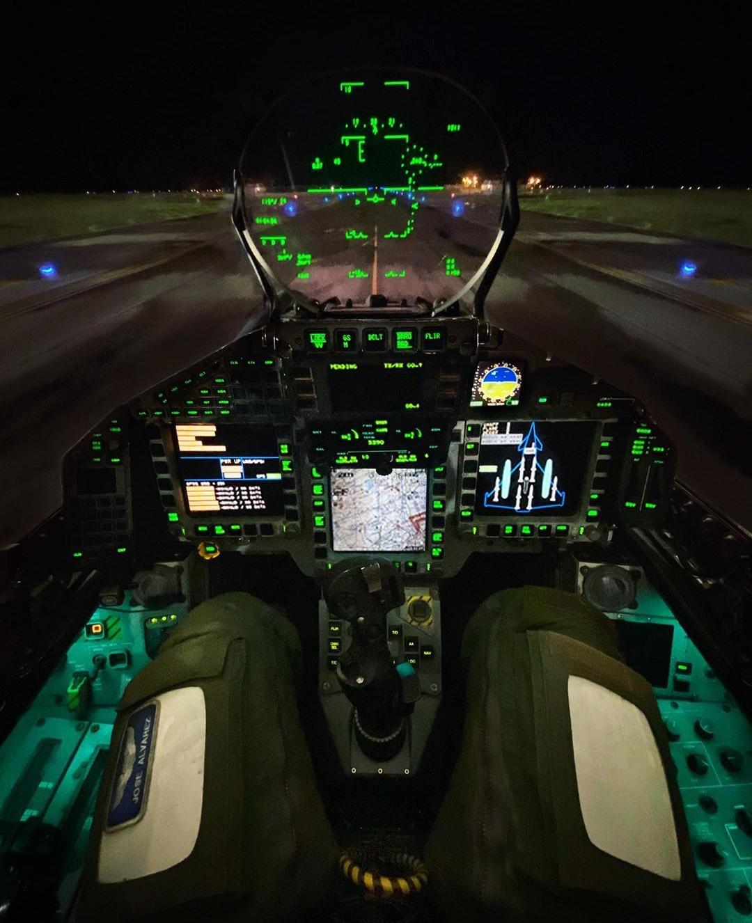 Name:  Eurofighter_Cockpit.jpg
Views: 2014
Size:  138.0 KB