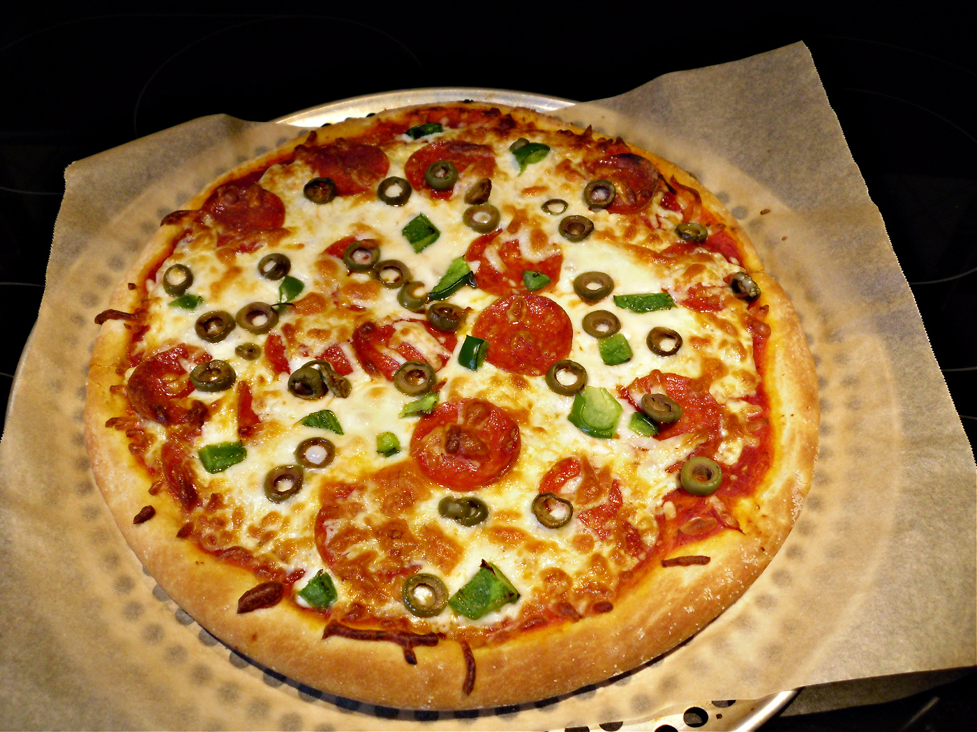 Name:  Pizza..jpg
Views: 487
Size:  872.5 KB