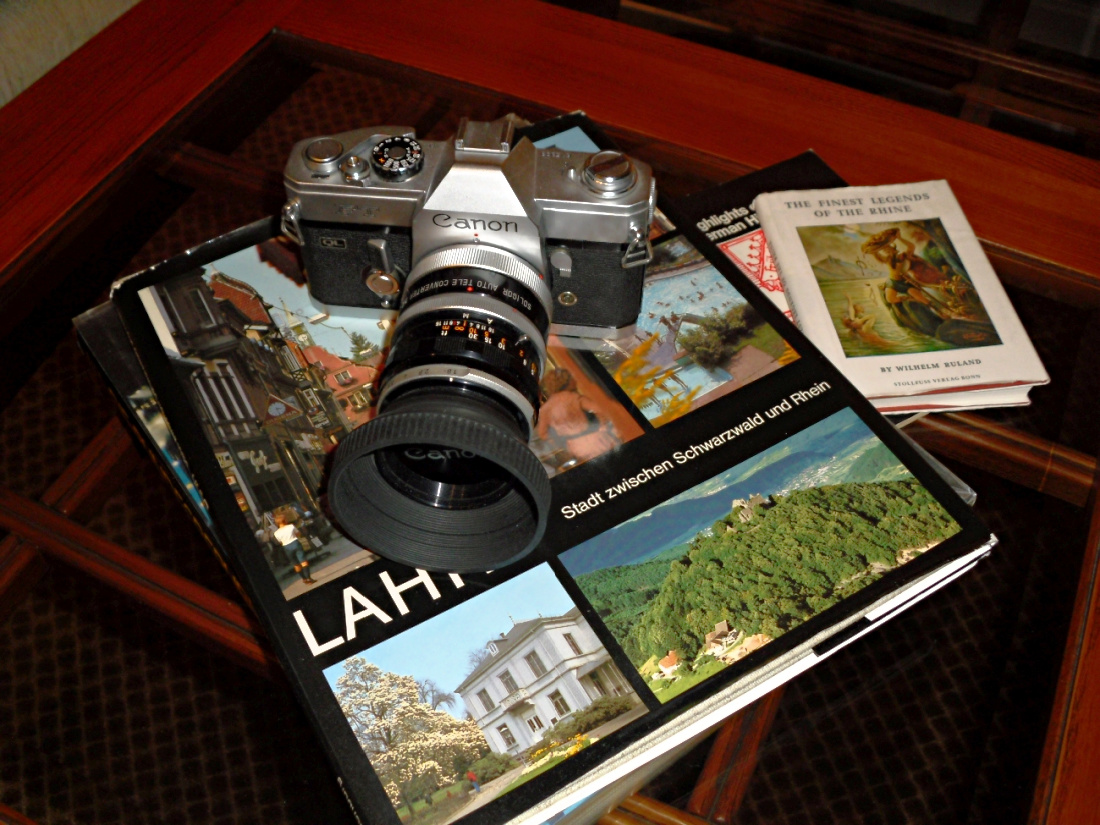 Name:  Canon SLR..jpg
Views: 2520
Size:  418.0 KB