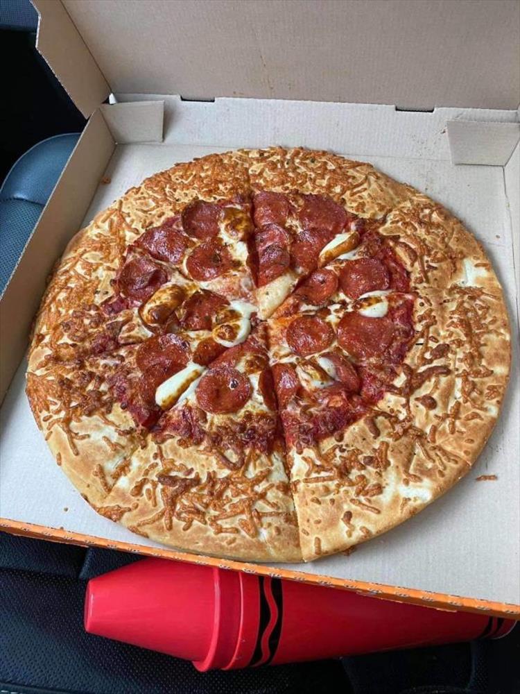 Name:  Pizza..jpg
Views: 948
Size:  132.6 KB