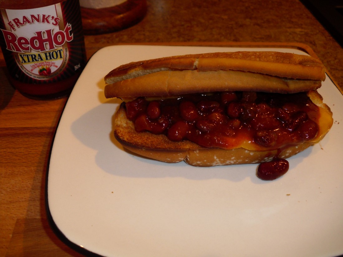 Name:  Chili dog.jpg
Views: 434
Size:  141.5 KB