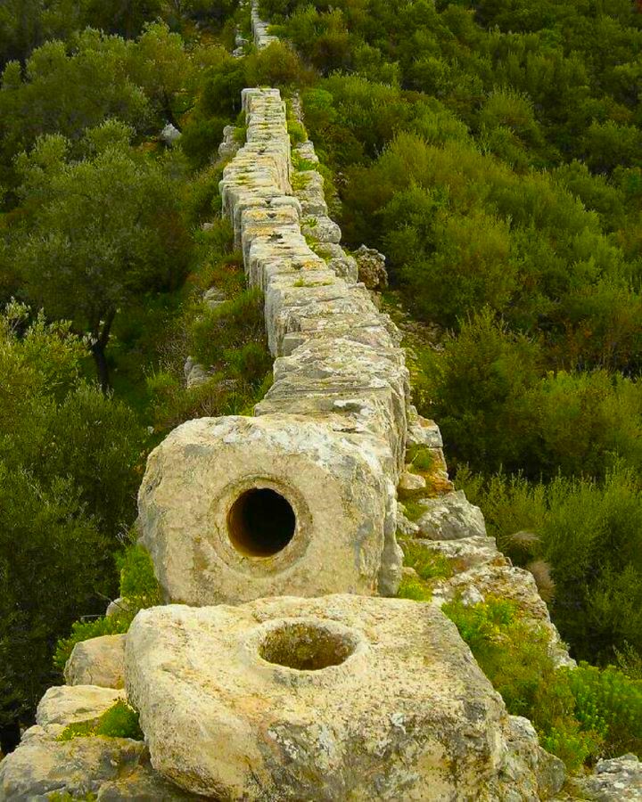 Name:  Roman aquaduct..jpg
Views: 612
Size:  232.7 KB