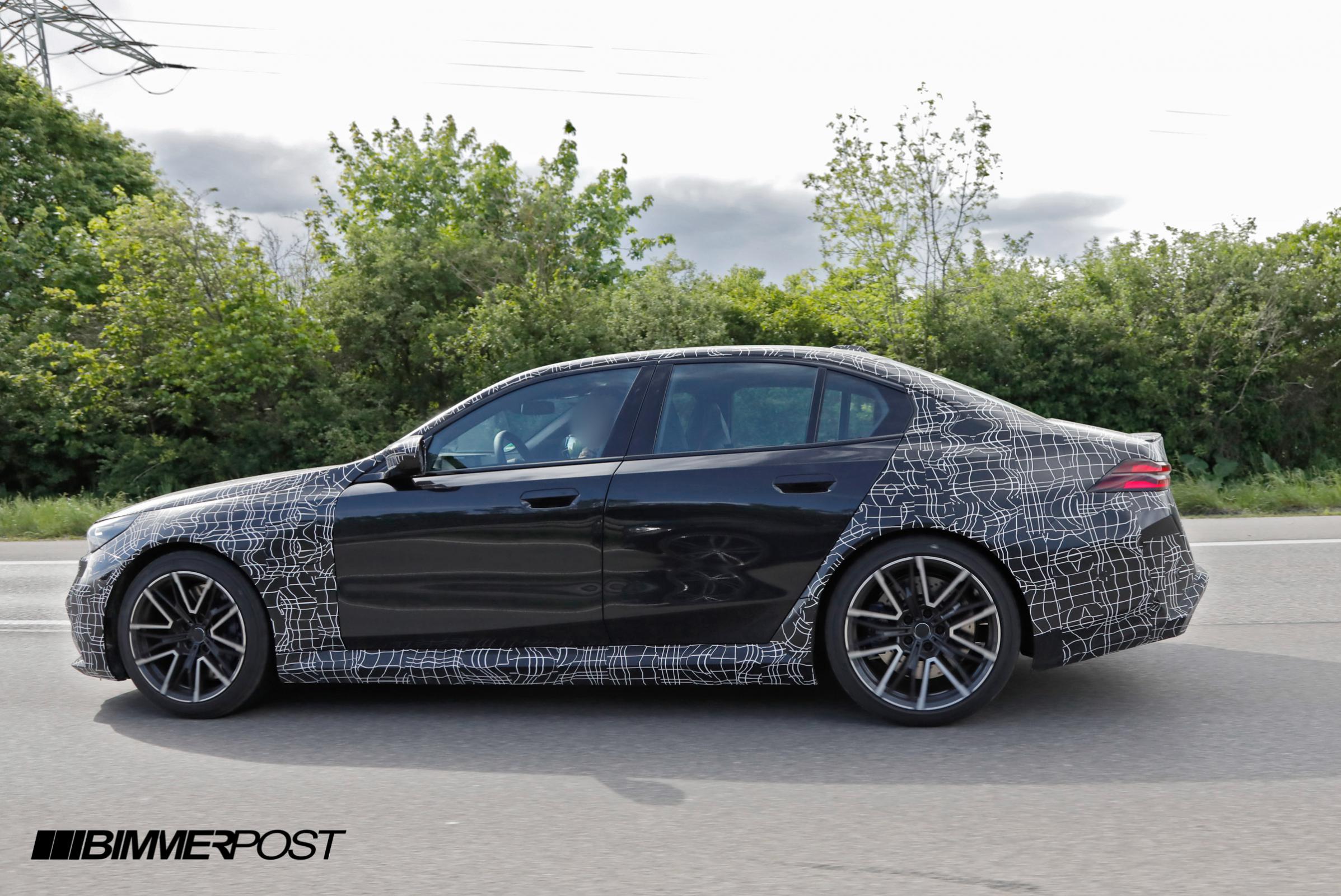 Name:  G90 M5 Sedan Prototype Spied 8.jpg
Views: 7565
Size:  459.3 KB
