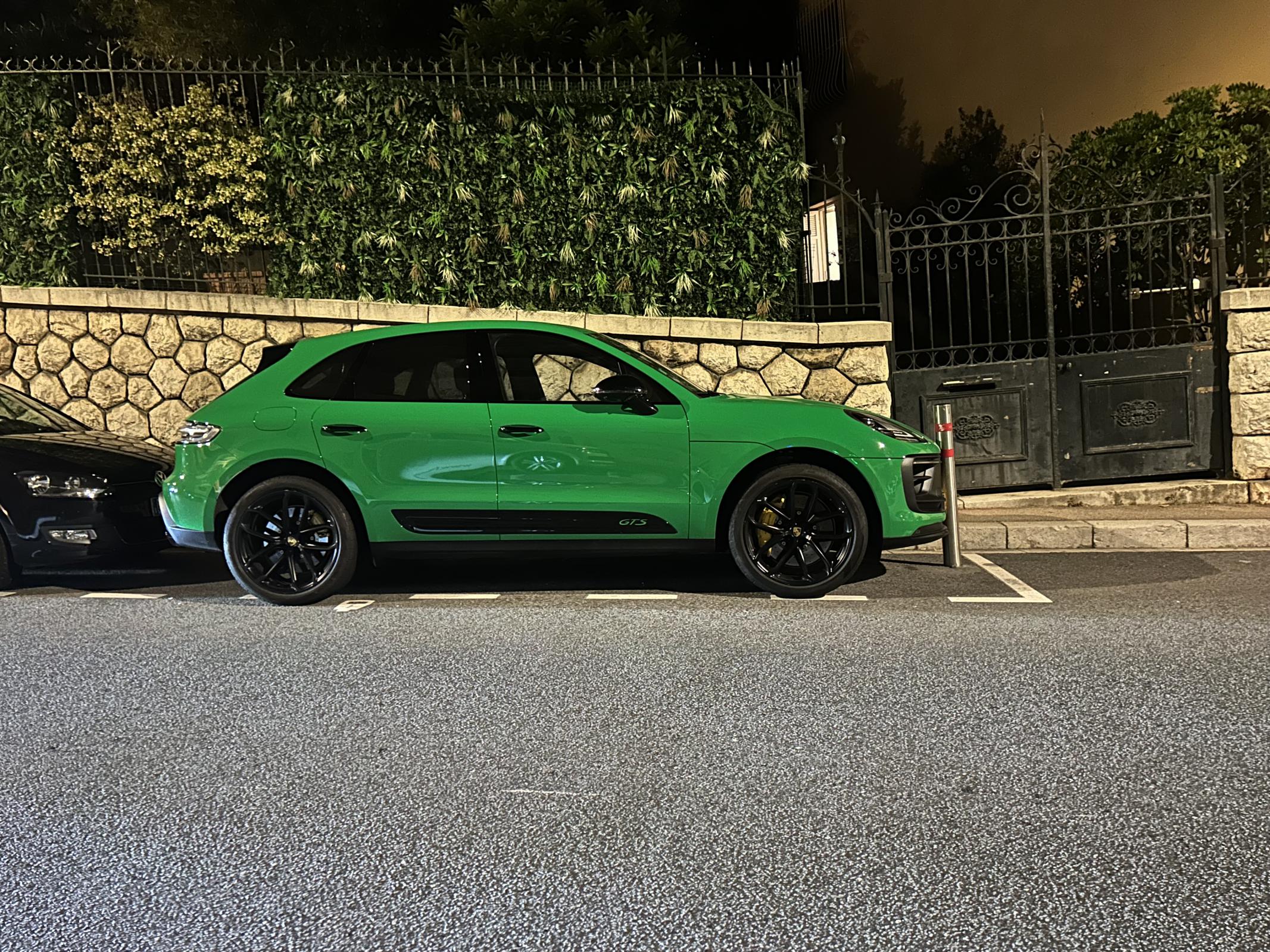 Name:  Macan GTS parking job.jpg
Views: 262
Size:  797.4 KB