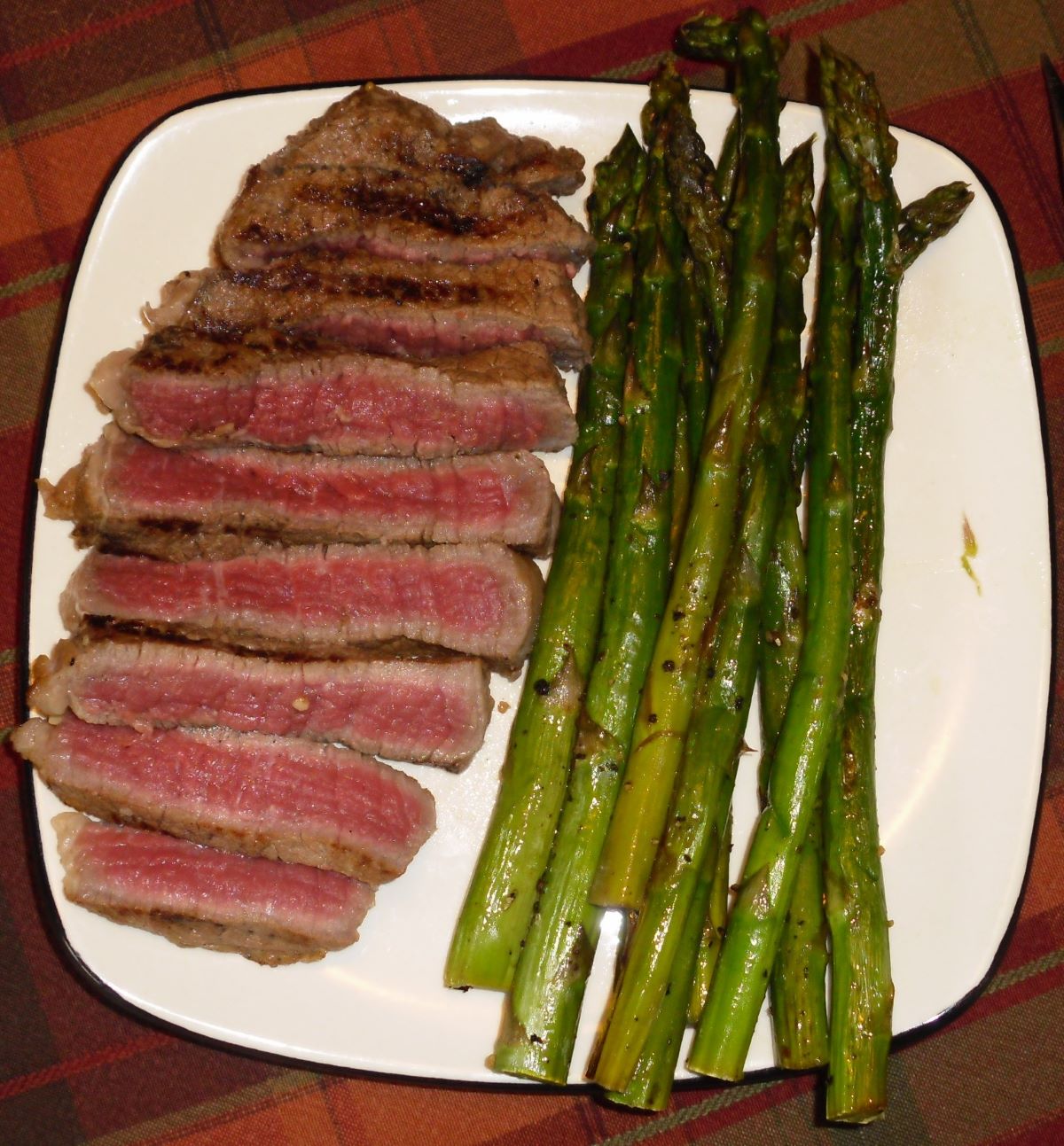 Name:  Steak..jpg
Views: 136
Size:  258.3 KB