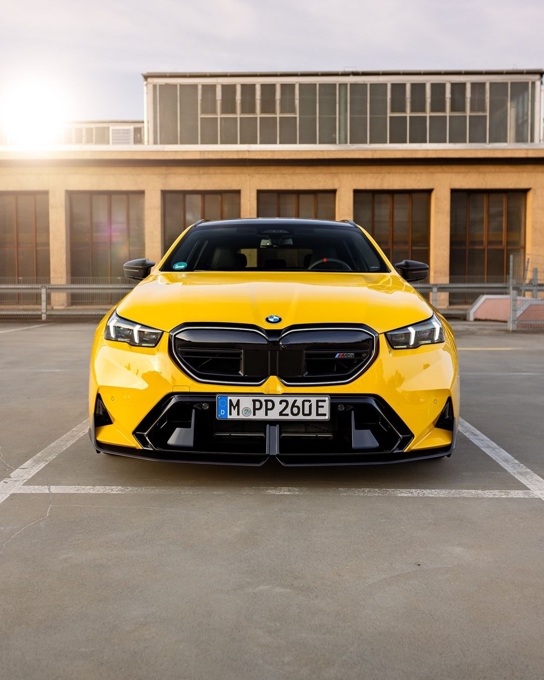 Name:  G99 M5 Touring BMW M Performance Parts Speed Yellow Individual 1.jpg
Views: 53
Size:  169.9 KB