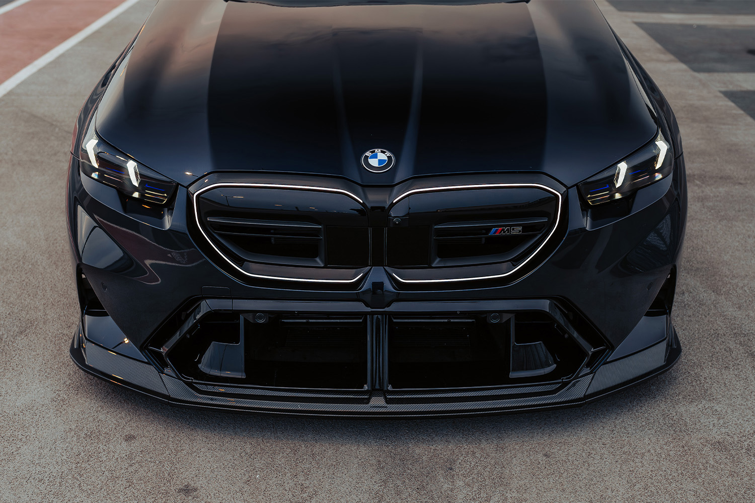 Name:  BMW-G90-M5-Carbon-Fibre-Front-Splitter.jpg
Views: 3431
Size:  454.9 KB