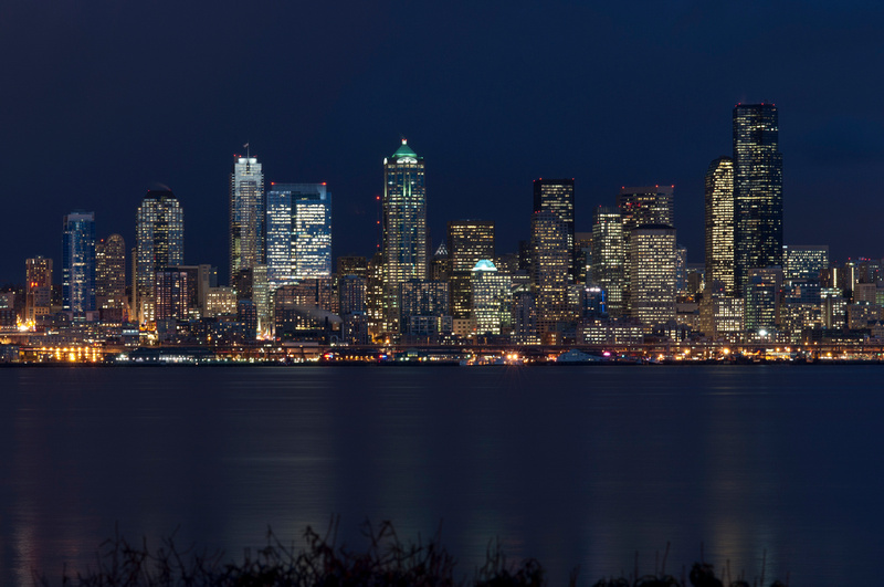 Name:  cooh23- Seattle Nightscape.jpg
Views: 1261
Size:  179.0 KB